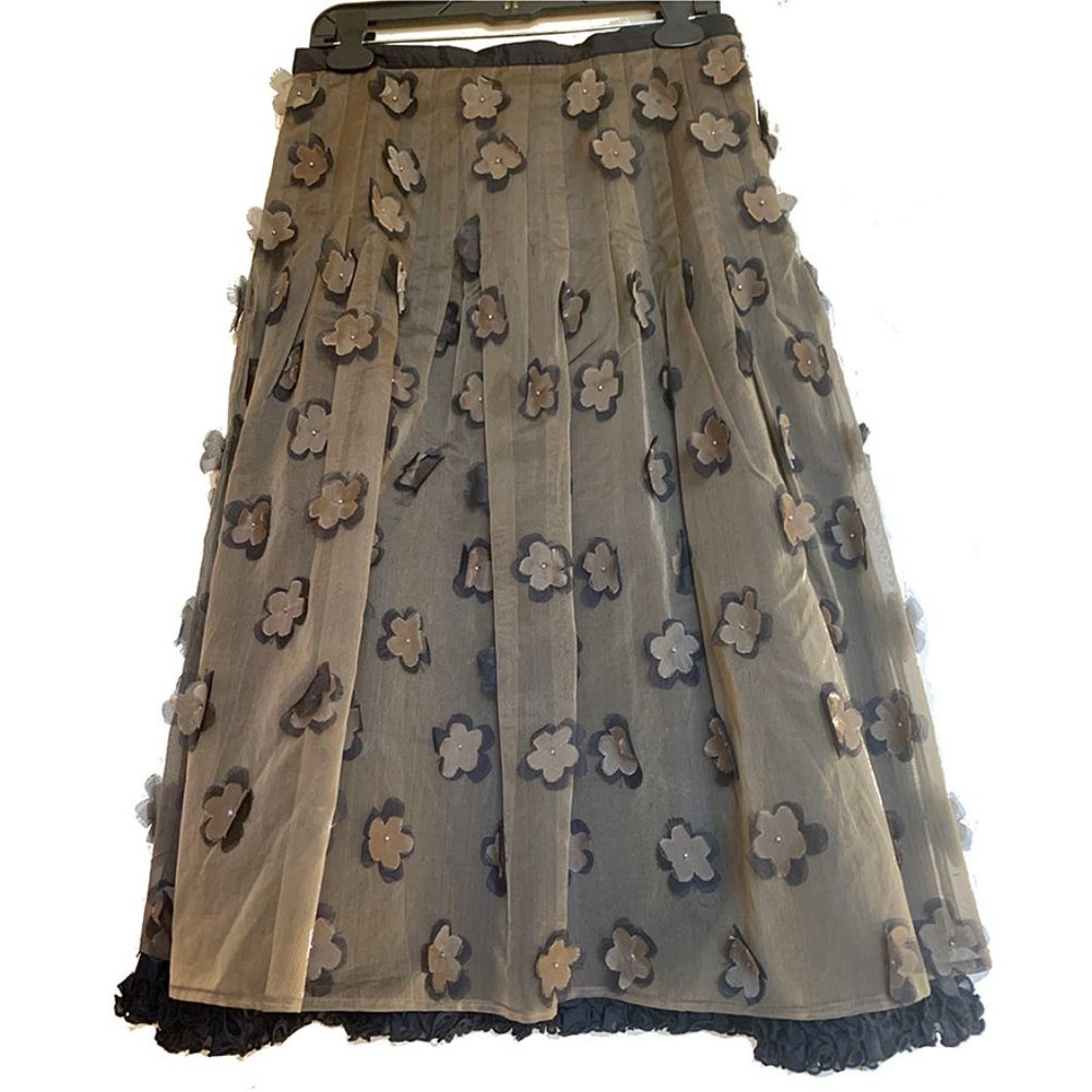 fabulous silk applique skirt from Covelo